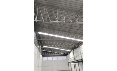 ARRIENDO  BODEGA PARQUE INDUSTRIAL - BUCARAMANGA