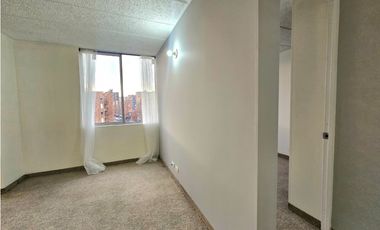 APARTAMENTO EN ARRIENDO, QUINTO PISO, GRAN GRANADA