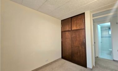 APARTAMENTO EN ARRIENDO, QUINTO PISO, GRAN GRANADA