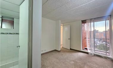 APARTAMENTO EN ARRIENDO, QUINTO PISO, GRAN GRANADA