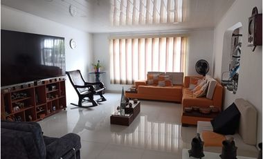 CASA EN VENTA BARRIO PIEDRAGRAMDE - FUSAGASUGA