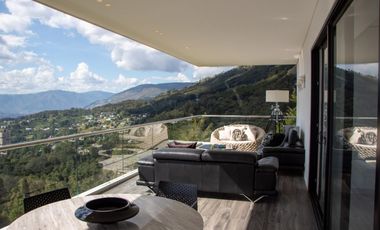 CASA MAGESTUOSA EN MEDELLIN AVENIDA LAS PALMAS   ✅