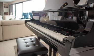 CASA MAGESTUOSA EN MEDELLIN AVENIDA LAS PALMAS   ✅