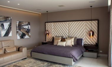 CASA MAGESTUOSA EN MEDELLIN AVENIDA LAS PALMAS   ✅