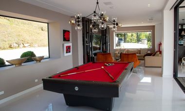 CASA MAGESTUOSA EN MEDELLIN AVENIDA LAS PALMAS   ✅