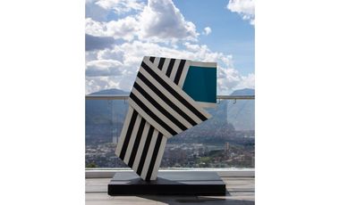 CASA MAGESTUOSA EN MEDELLIN AVENIDA LAS PALMAS   ✅