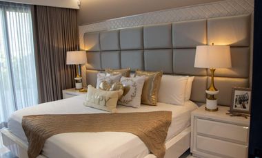 CASA MAGESTUOSA EN MEDELLIN AVENIDA LAS PALMAS   ✅