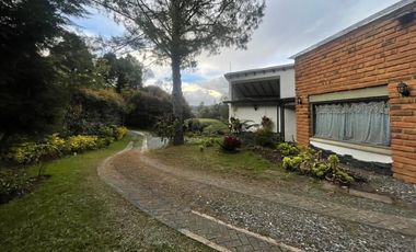 VENTA DE CASA CAMPESTRE RETIRO