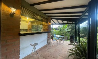 VENTA DE CASA CAMPESTRE RETIRO