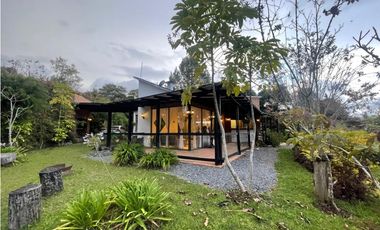 VENTA DE CASA CAMPESTRE RETIRO