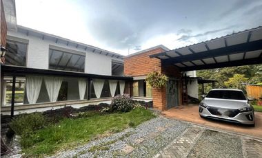 VENTA DE CASA CAMPESTRE RETIRO