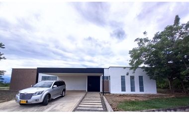 VENTA CASA CAMPESTRE SECTOR LA CARMELITA CERRITOS PEREIRA