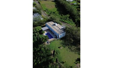 VENTA CASA CAMPESTRE SECTOR LA CARMELITA CERRITOS PEREIRA