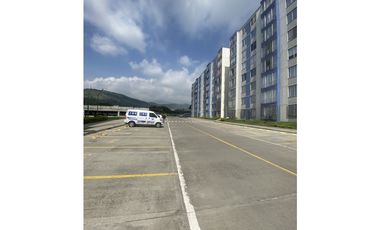 Venta apartamento Yumbo, Parques del Pinar