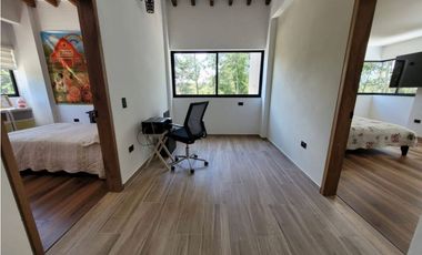 Casa campestre en arriendo o venta, Rionegro, Antioquia.