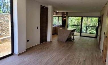 Casa campestre en arriendo o venta, Rionegro, Antioquia.