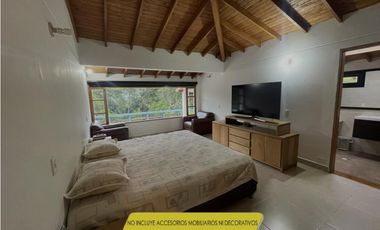 Hermosa casa-finca cerca a Medellín