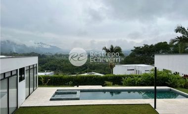 Casa Amoblada en conjunto en arriendo, El Rosario, Manizales