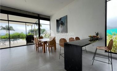 Casa Amoblada en conjunto en arriendo, El Rosario, Manizales