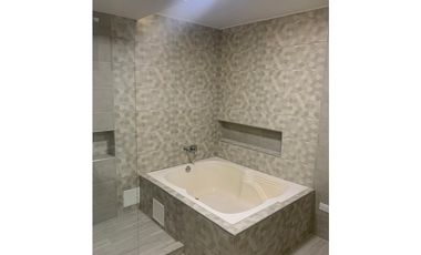 VENDO APARTAMENTO, VIA CERRITOS