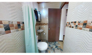 CASA EN VENTA EN MADRID CONJUNTO LA FINCA MANZANA 1