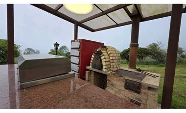 VENDO/PERMUTO FINCA EN LA CALERA 1.8 HECTAREAS PRODUCTIVA (IC)