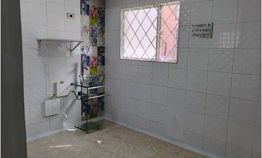 SANTA BARBARA CASA ESQUINERA COMERCIAL EN ARRIENDO  1.136 M²