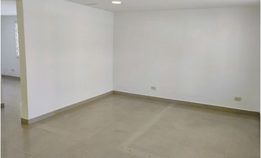 SANTA BARBARA CASA ESQUINERA COMERCIAL EN ARRIENDO  1.136 M²