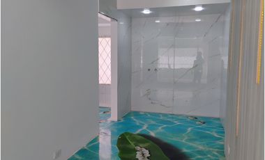 SANTA BARBARA CASA ESQUINERA COMERCIAL EN ARRIENDO  1.136 M²