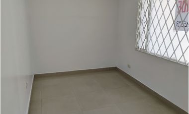 SANTA BARBARA CASA ESQUINERA COMERCIAL EN ARRIENDO  1.136 M²
