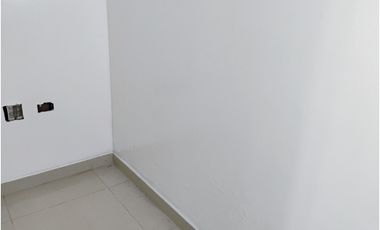 SANTA BARBARA CASA ESQUINERA COMERCIAL EN ARRIENDO  1.136 M²