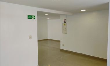 SANTA BARBARA CASA ESQUINERA COMERCIAL EN ARRIENDO  1.136 M²