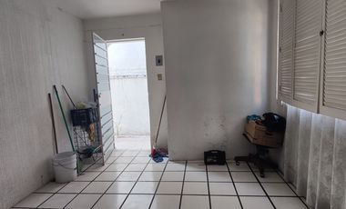 CASA PARA REMODELAR EN LA ROMA SUR (V)