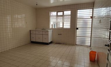 CASA PARA REMODELAR EN LA ROMA SUR (V)