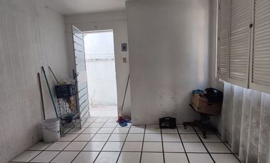CASA PARA REMODELAR EN LA ROMA SUR (V)