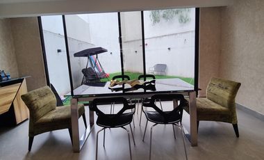 Se vende casa en conjunto en Lomas De Tecamachalco (V)