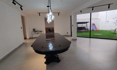 Se vende casa en conjunto en Lomas De Tecamachalco (V)