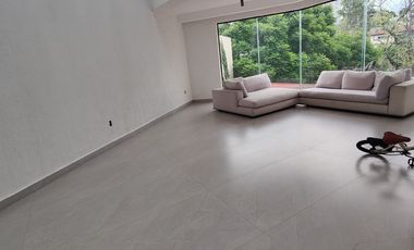 Se vende casa en conjunto en Lomas De Tecamachalco (V)