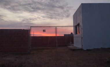 Casa en alquiler 2 dormitorios, M. Romero, La Plata