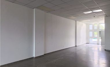 TUMBA MUERTO / PLAZA SIGLO 21 / 100M / PISO MEDIO / AMPLIO ESPACIO