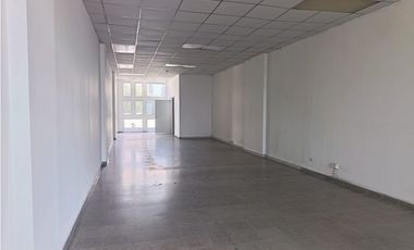 TUMBA MUERTO / PLAZA SIGLO 21 / 100M / PISO MEDIO / AMPLIO ESPACIO