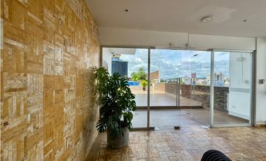 Venta de Apartamento en el PH The Rivage Tower, Avenida Balboa