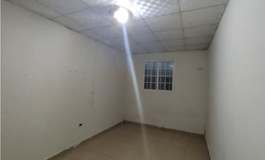 Casa Familiar en El Crisol con 3 Recámaras y 2 Baños – ¡Pet Friendly!