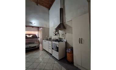 CASA EN BARRIO SMATA