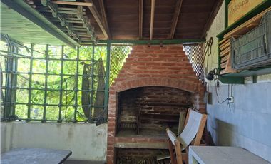 SOLIDO CHALET EN ZONA ALFAR