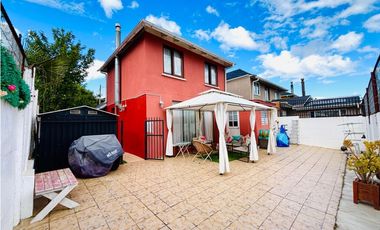 Se Vende Casa en Pasaje Cerrado Fundadores, Curauma – Placilla