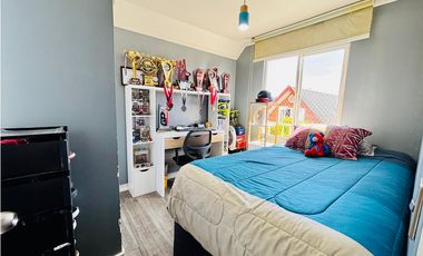 Se Vende Casa en Condominio Sol de Trinares, Curauma – Placilla