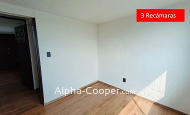 Casa en venta en Lomas Boulevares , REMODELADA , A CREDITO