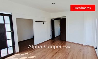 Casa en venta en Lomas Boulevares , REMODELADA , A CREDITO