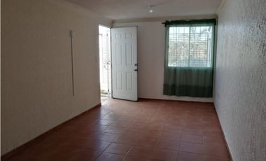 CASA EN RENTA BOULEVARD LAS TORRES